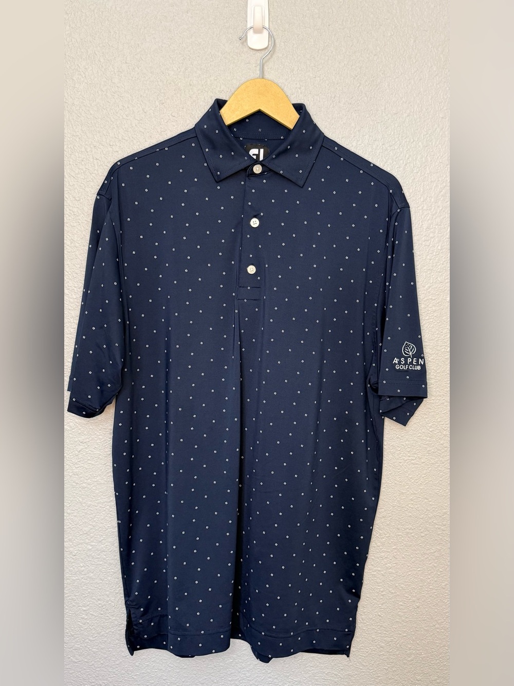 FootJoy | Classic Fit Performance Golf Polo | Size Medium